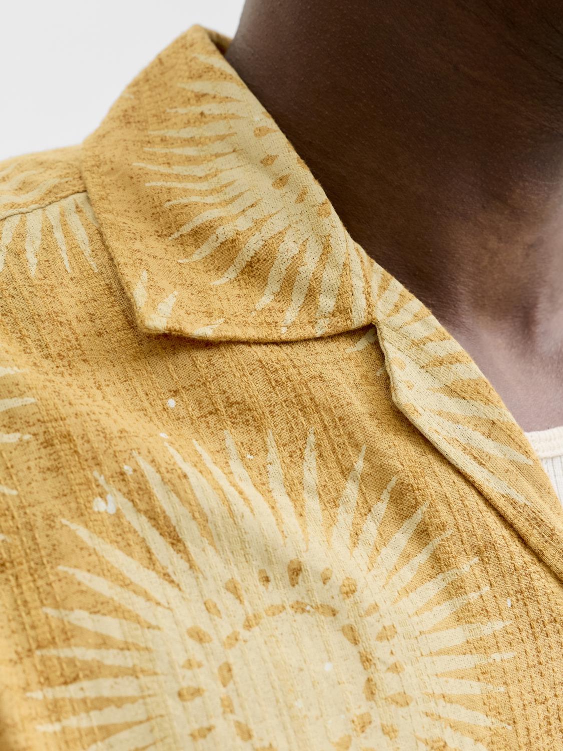 model_shot-detail